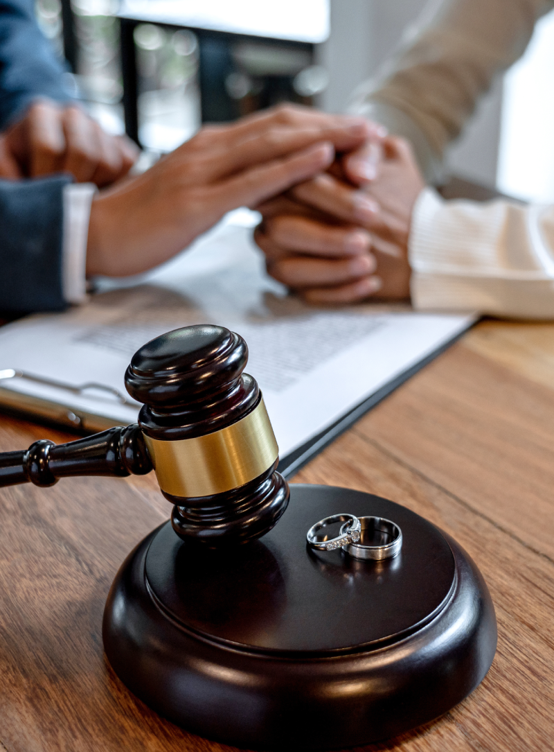 MEET JULIE ANN SOWARDS